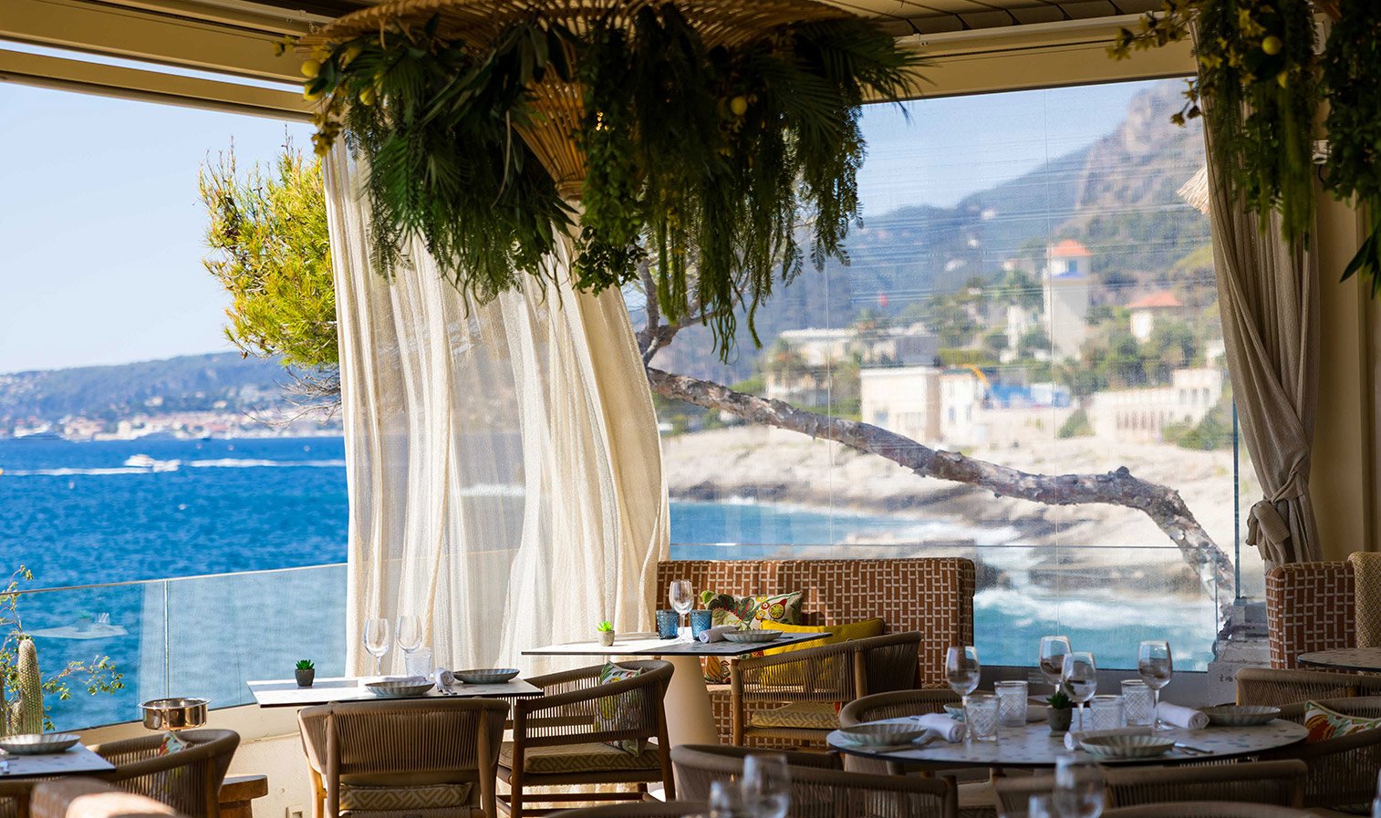 Image gallery marquee